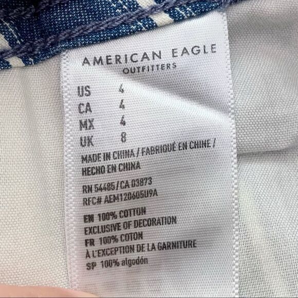 American Eagle NWT Size 4 Blue Super High-Waisted Striped Paperbag Short - Picture 13 of 14